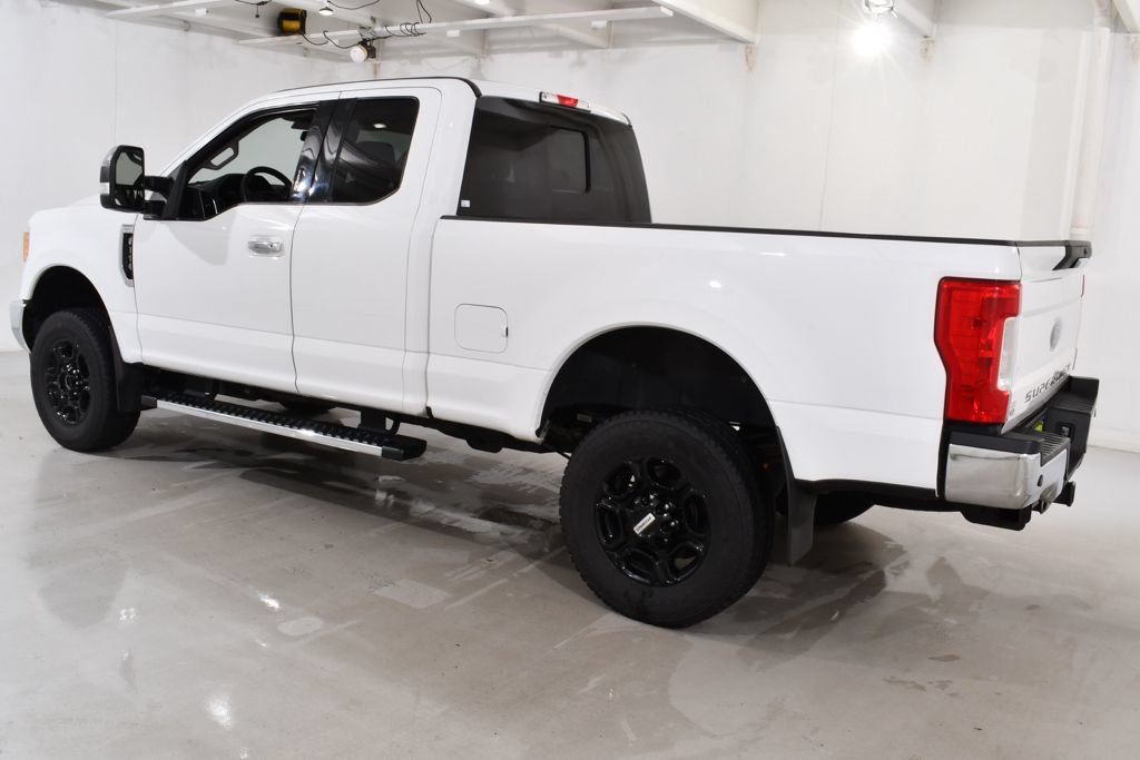 Used 2017 Ford F350 XLT AWD/4WD image 15