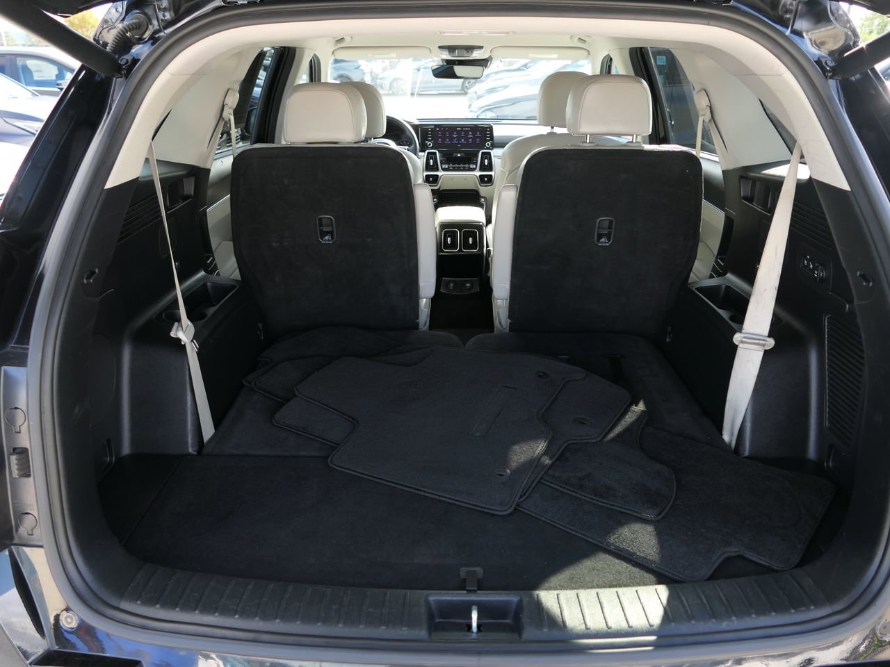 Used 2023 Kia Sorento EX image 22