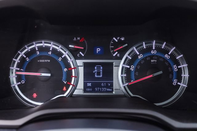 Used 2018 Toyota 4Runner Limited AWD/4WD image 31