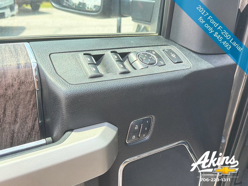 Used 2017 Ford F250 Lariat w/ Lariat Ultimate Package AWD/4WD image 19