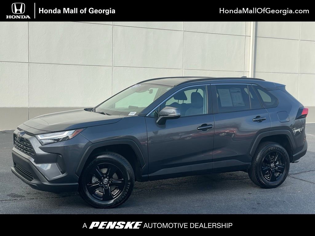 Used 2024 Toyota RAV4 XLE image 1