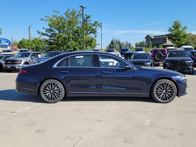 Used 2022 Mercedes-Benz S 580 4MATIC Sedan image 2