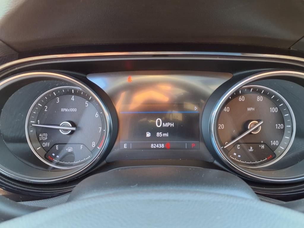Used 2022 Buick Encore GX Essence w/ Experience Buick Package image 23