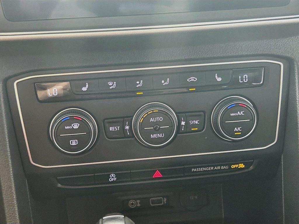 Used 2018 Volkswagen Atlas SE AWD/4WD image 16