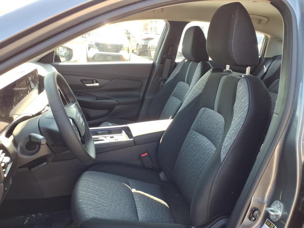 New 2026 Nissan Sentra SV w/ SV Convenience Package FWD image 12