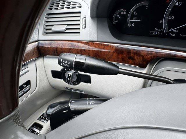 Used 2012 Mercedes-Benz S 550 4MATIC image 25