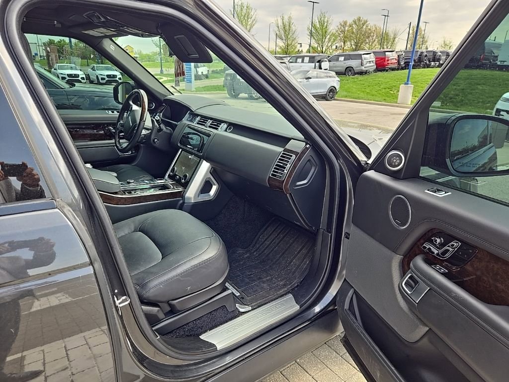 Used 2021 Land Rover Range Rover Westminster Edition image 20