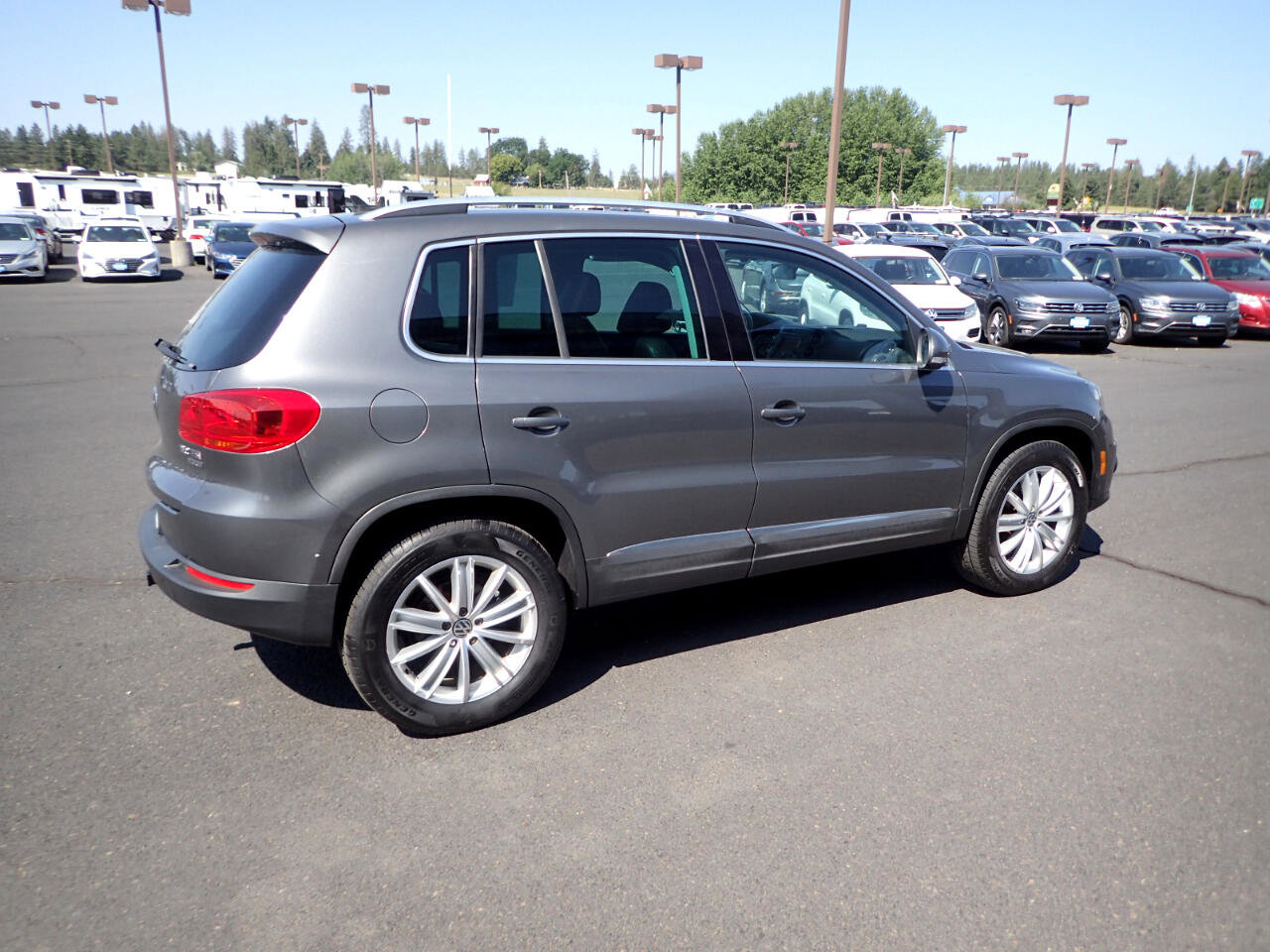 Used 2012 Volkswagen Tiguan SE AWD/4WD image 5