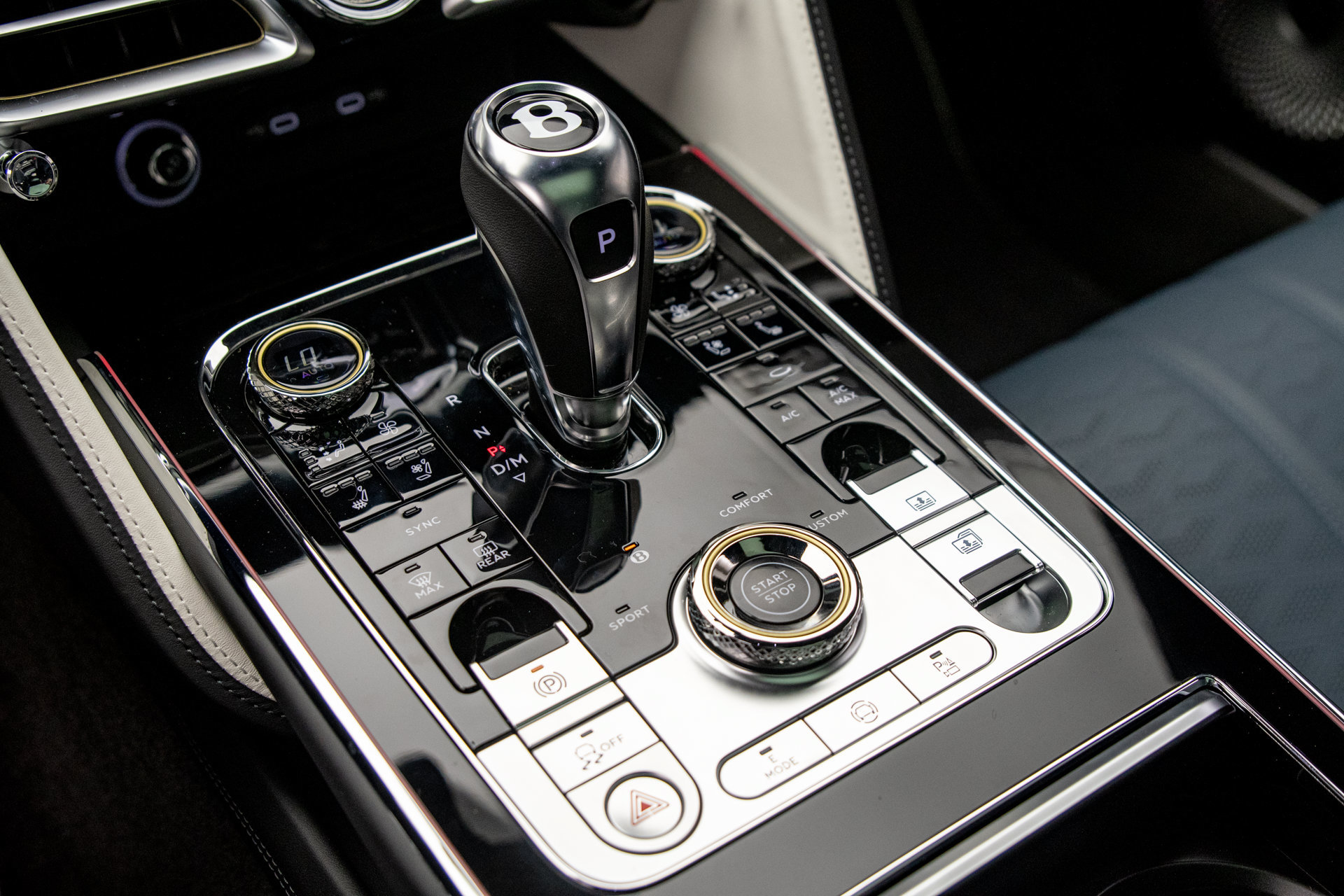New 2026 Bentley Flying Spur Plug-In Hybrid AWD/4WD image 20