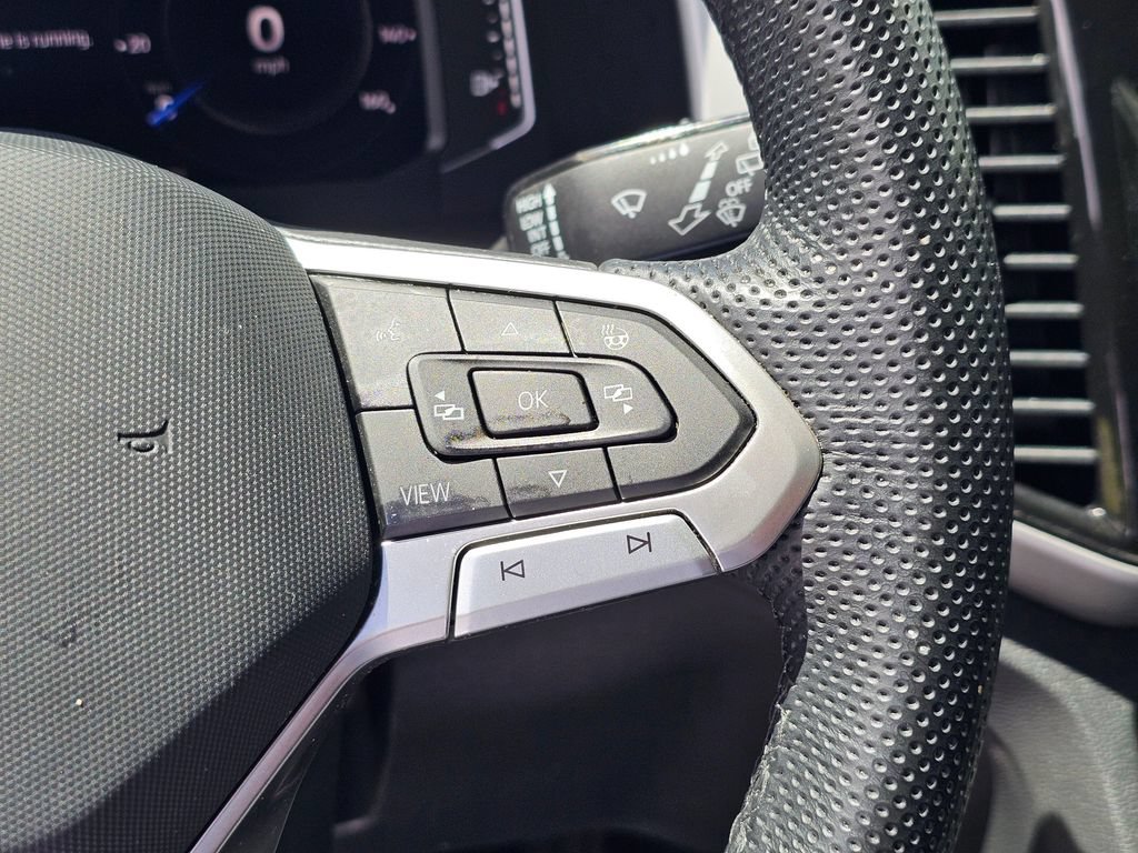Used 2023 Volkswagen Atlas SEL R-Line AWD/4WD image 29