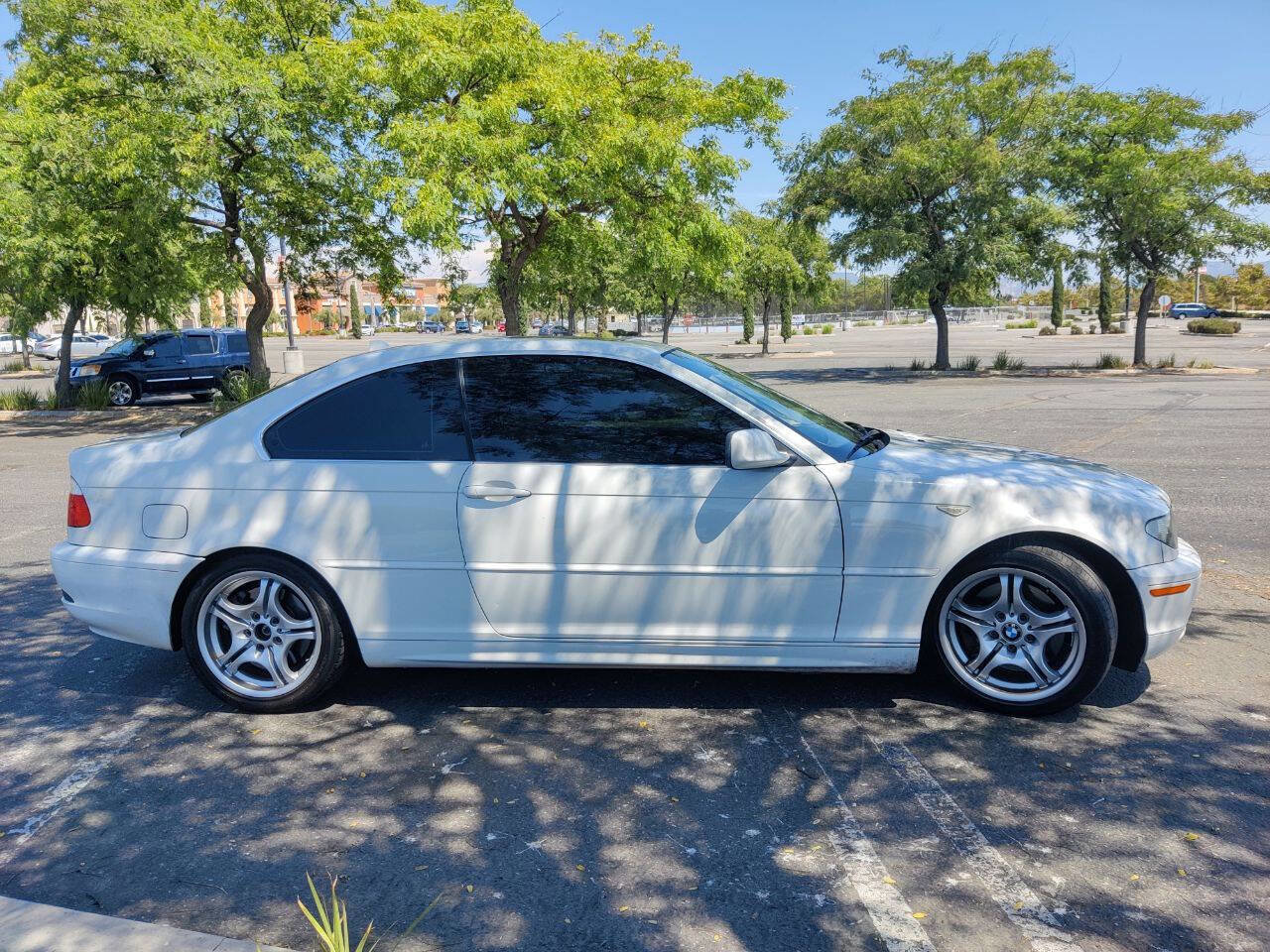 Used 2005 BMW 330Ci Coupe image 8