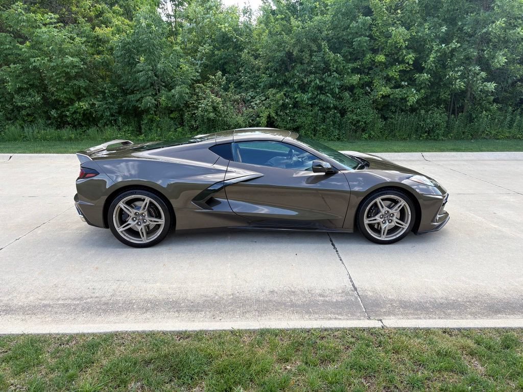 Used 2021 Chevrolet Corvette Stingray Preferred Cpe w/ Z51 Performance Package RWD image 10