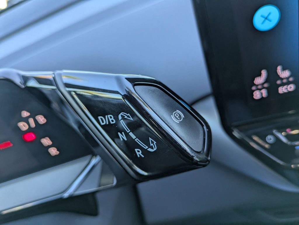 Used 2022 Volkswagen ID.4 Pro S image 11