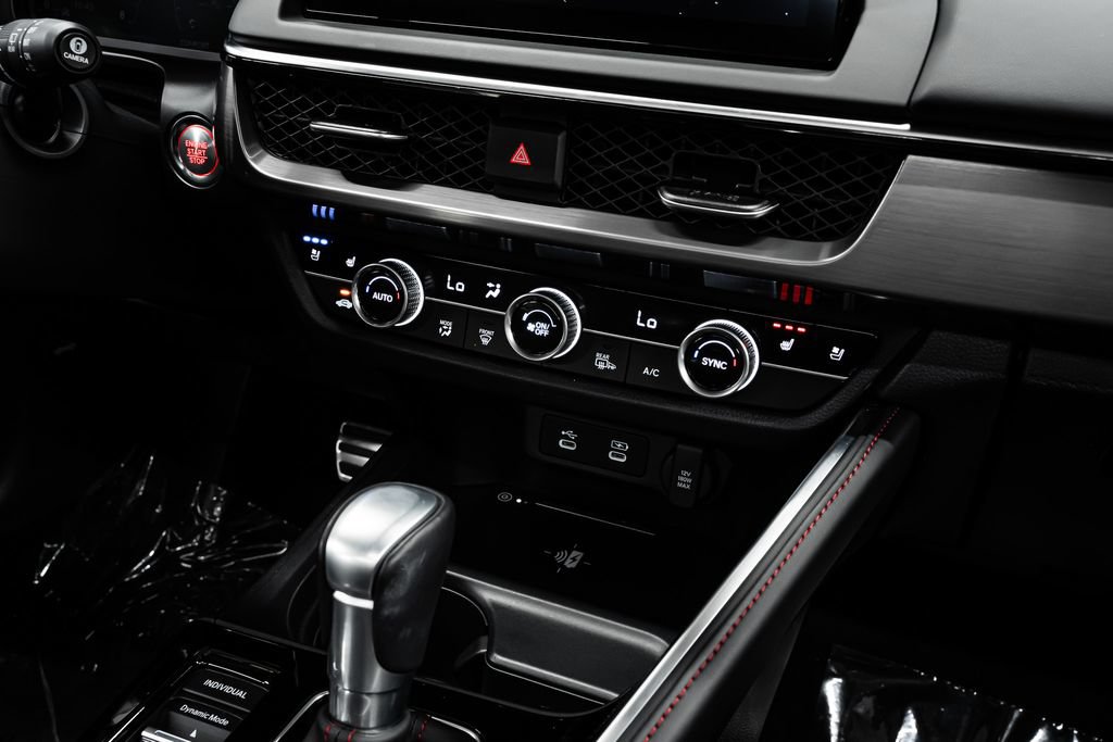 Certified 2025 Acura ADX A-Spec AWD/4WD image 24