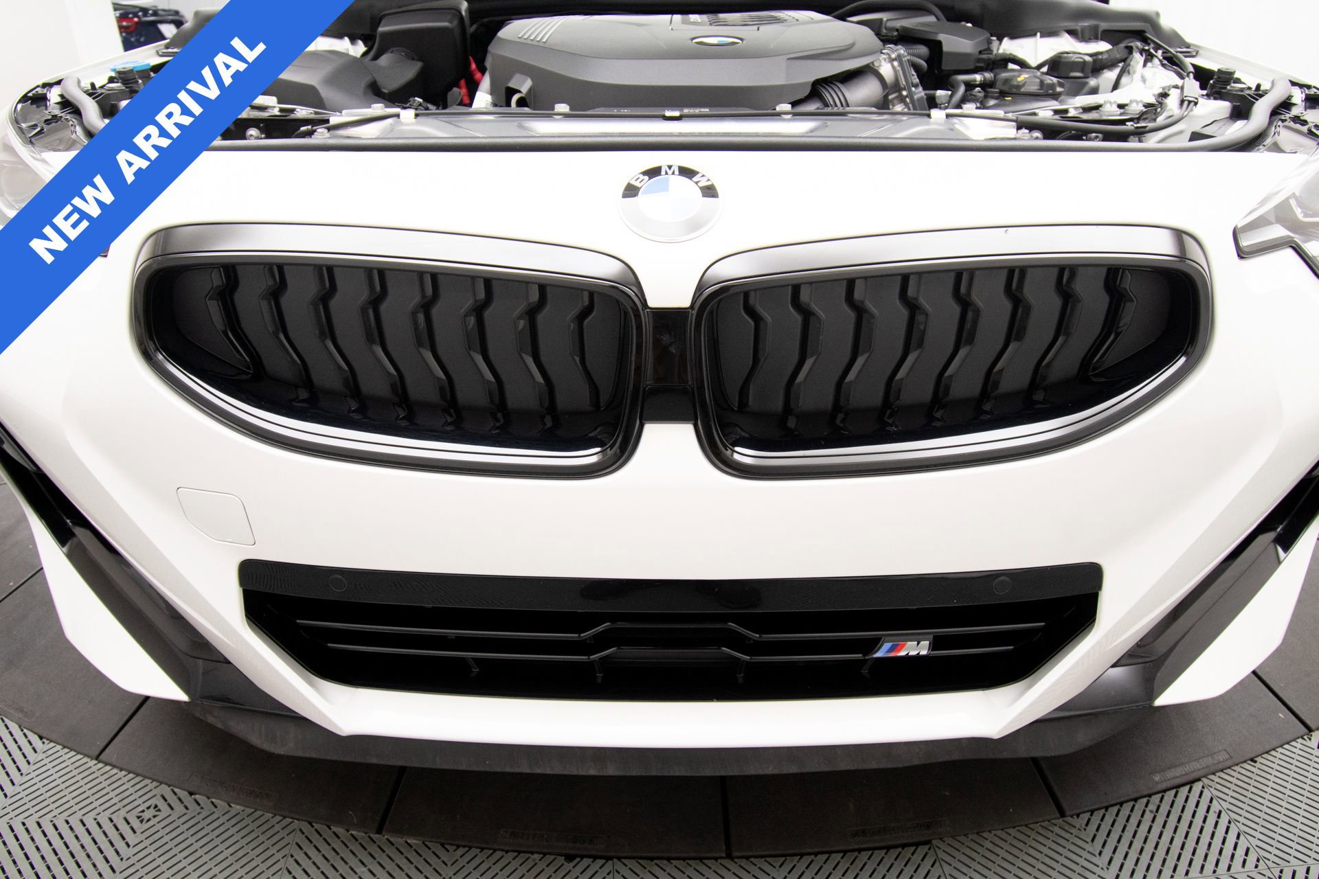 Used 2025 BMW M240i xDrive Coupe image 31