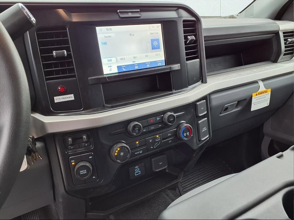 New 2026 Ford F550 4x4 Supercab Super Duty image 6