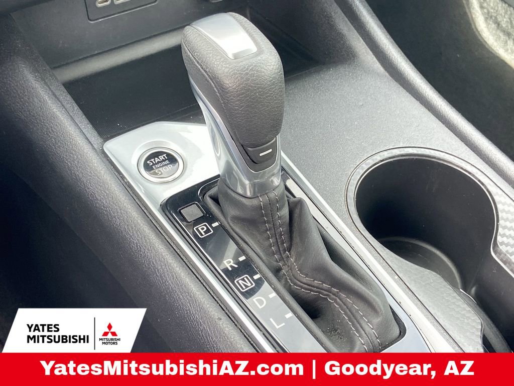 Used 2025 Nissan Altima 2.5 SV image 11