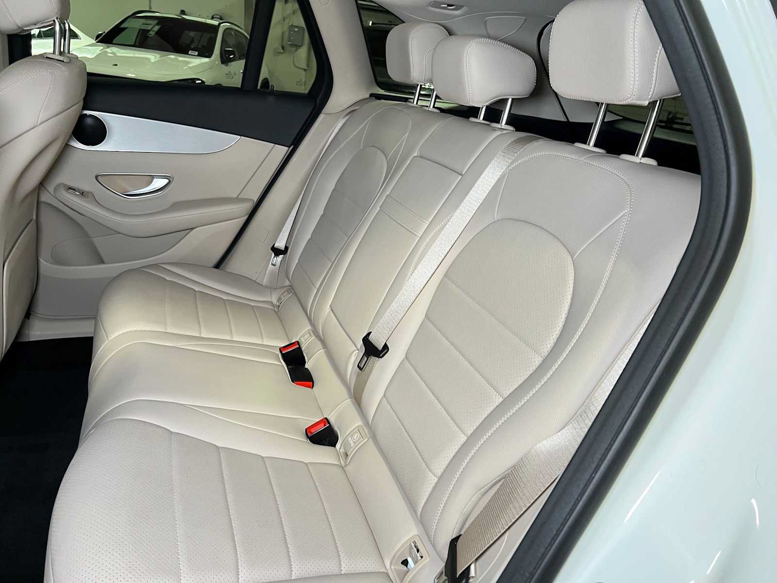 Used 2022 Mercedes-Benz GLC 300 4MATIC image 20