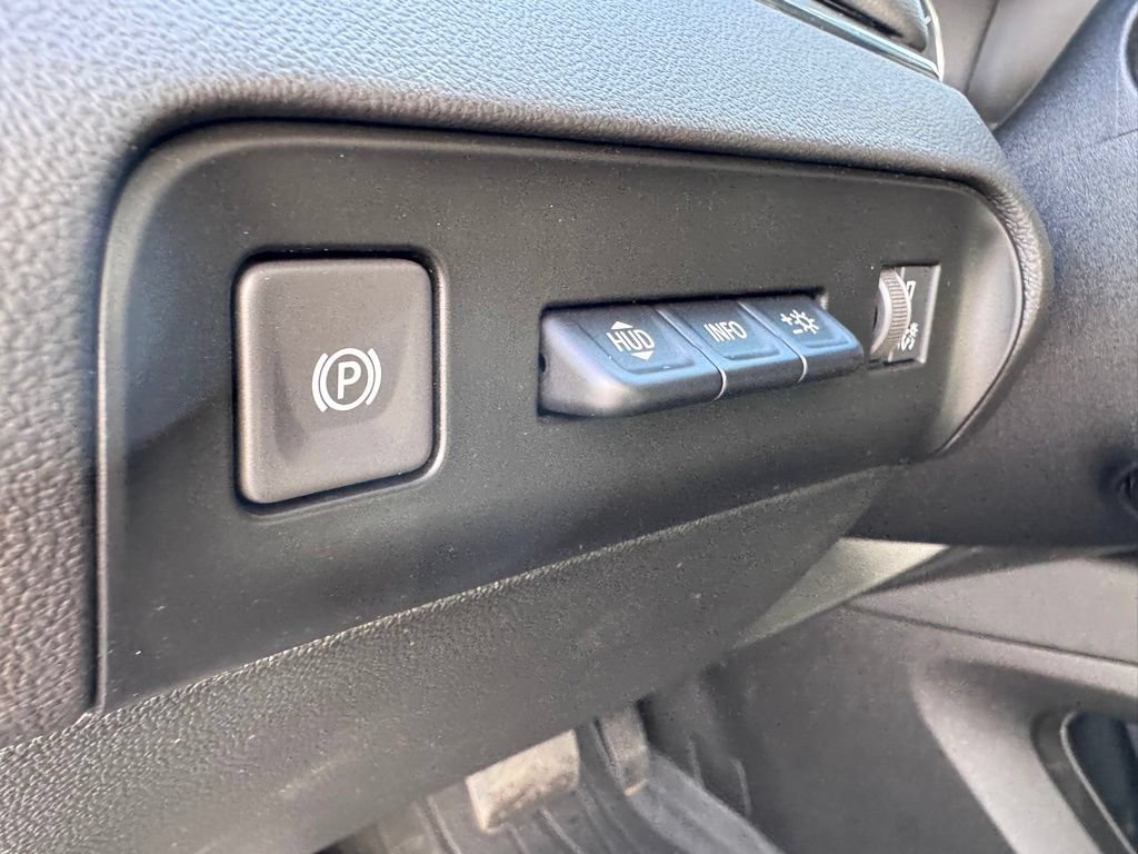 Used 2023 Buick Enclave Avenir w/ Trailering Package, 5000 lbs. AWD/4WD image 12