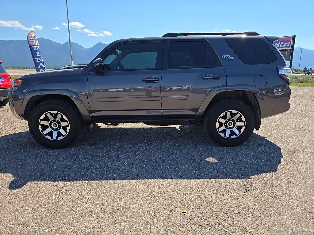 Used 2021 Toyota 4Runner TRD Off-Road Premium image 4