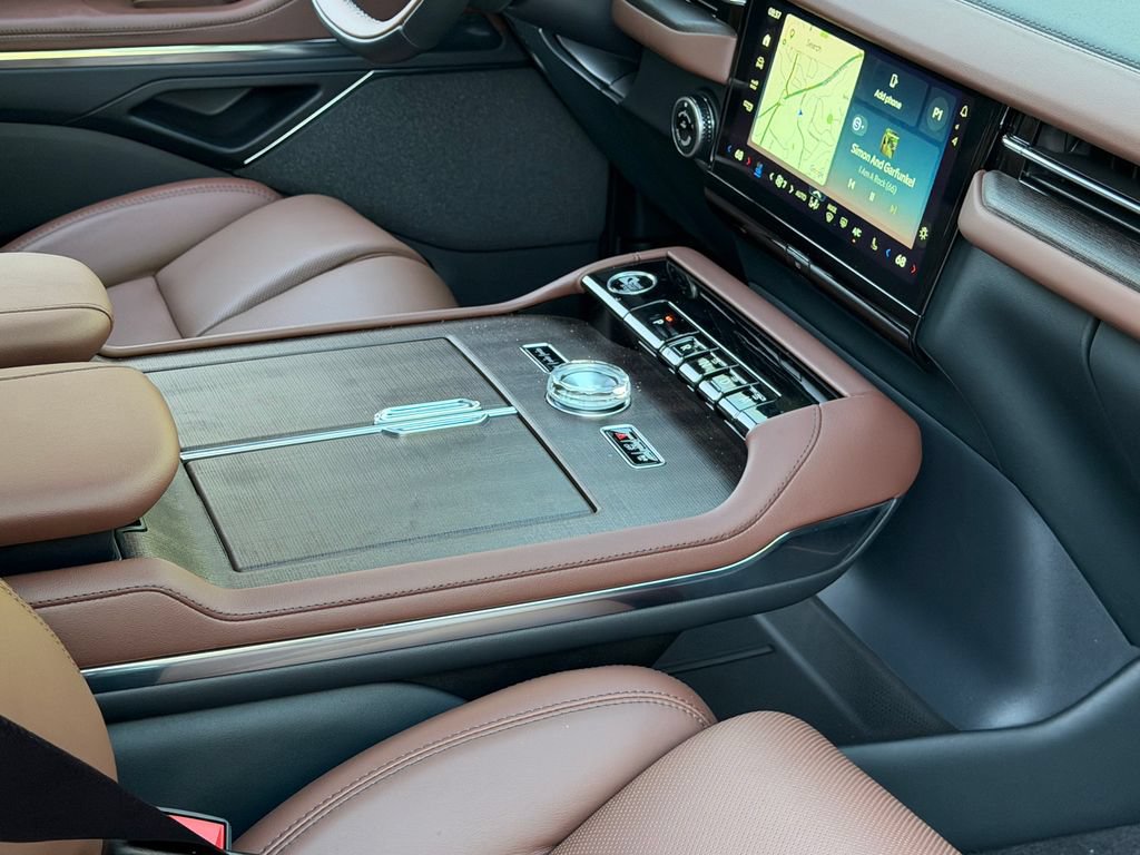 New 2026 Lincoln Navigator Reserve AWD/4WD image 20