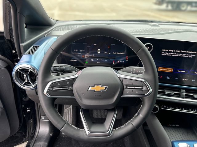New 2026 Chevrolet Equinox EV LT AWD/4WD image 18