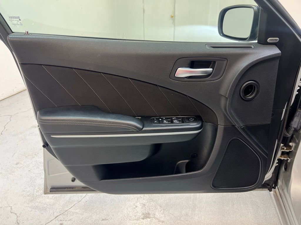 Used 2023 Dodge Charger SXT image 14