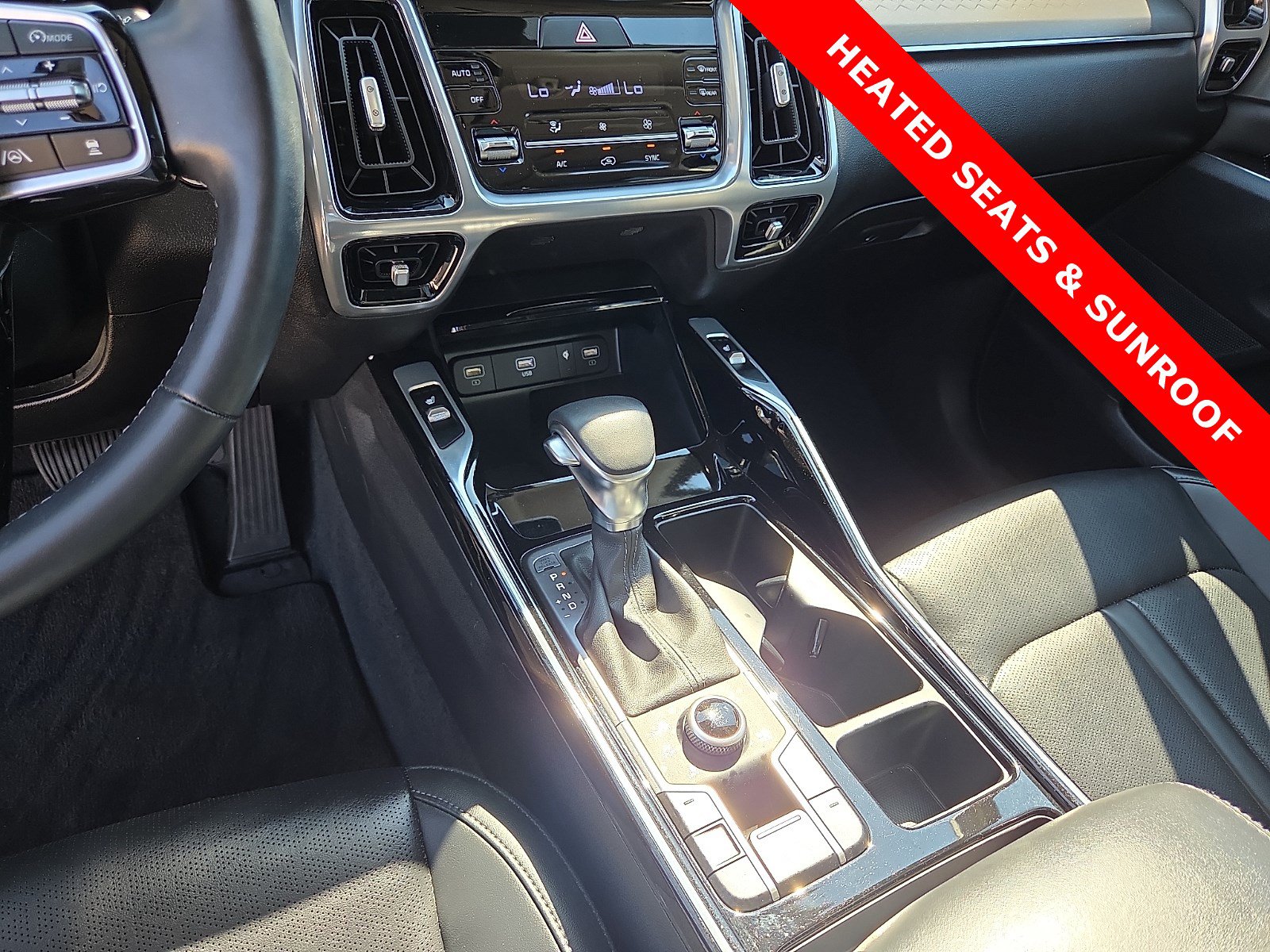 Used 2023 Kia Sorento SX AWD/4WD image 25