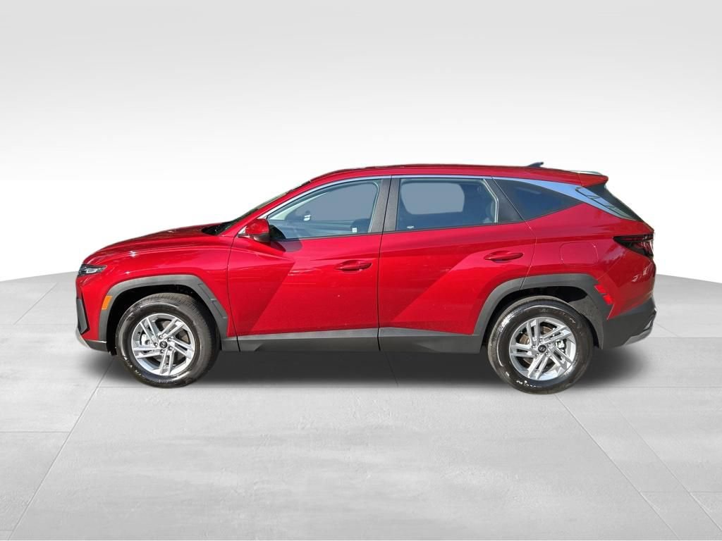 Certified 2026 Hyundai Tucson SE AWD/4WD image 2