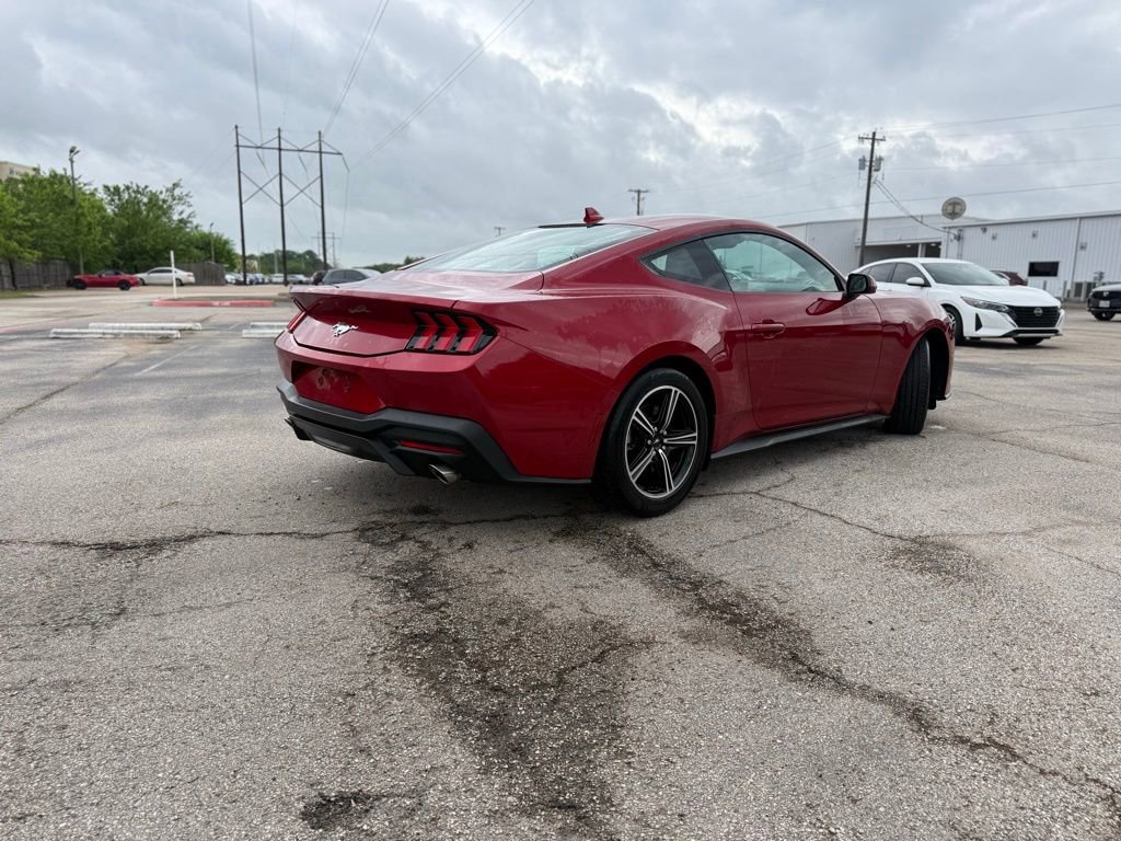 Used 2024 Ford Mustang Coupe image 4