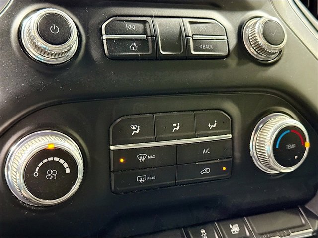 Used 2019 GMC Sierra 1500 SLE image 17