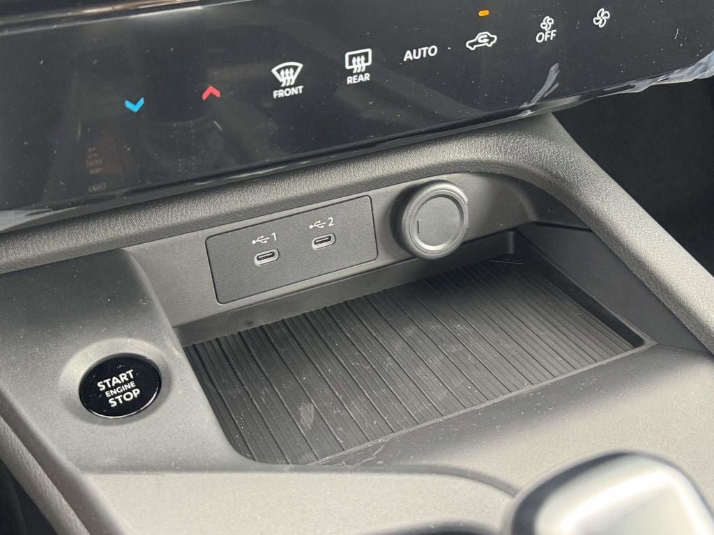 New 2026 Nissan Sentra SV w/ Floor Mat Package FWD image 15