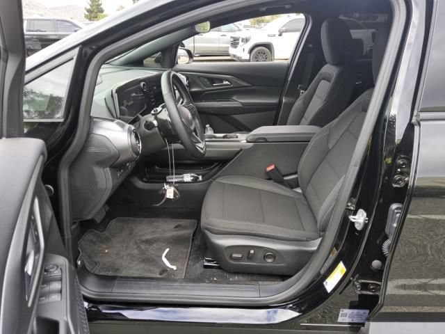 Used 2026 Chevrolet Equinox EV LT w/ Comfort Package FWD image 8