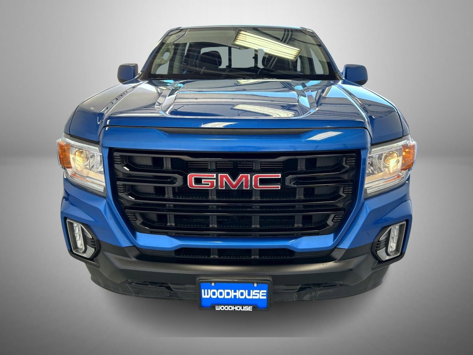 Used 2022 GMC Canyon Elevation image 2