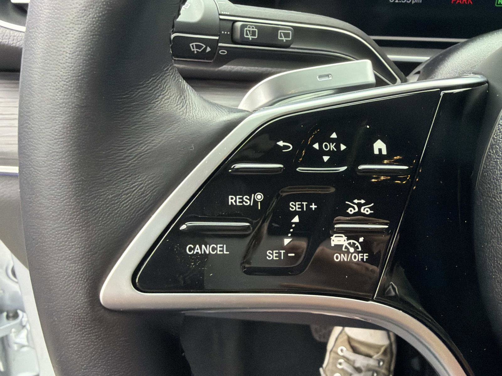 Certified 2025 Mercedes-Benz GLE 450e 4MATIC image 29