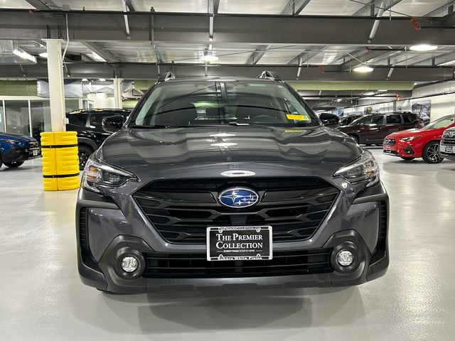 Used 2023 Subaru Outback Onyx Edition image 6