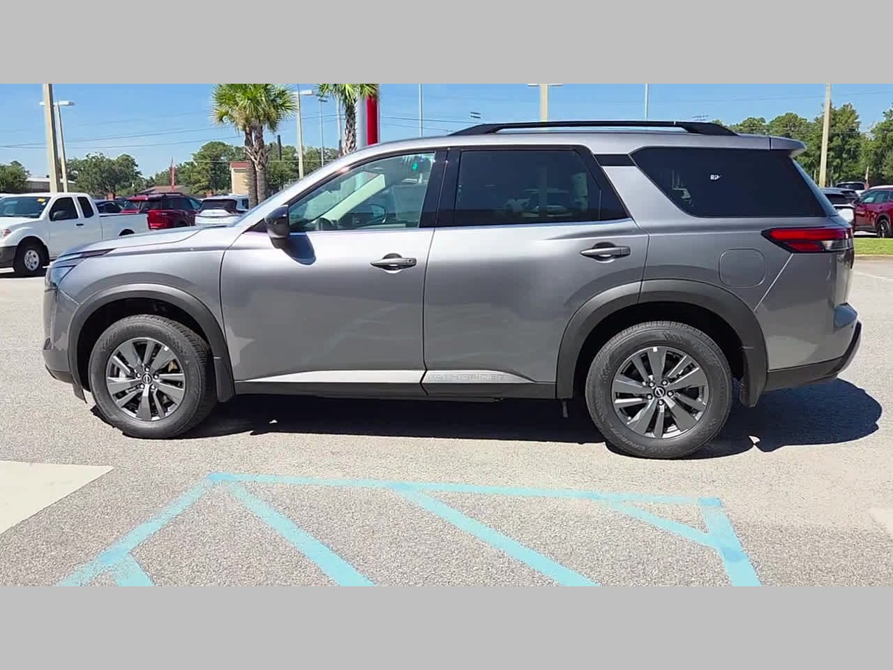 New 2026 Nissan Pathfinder SV FWD image 28