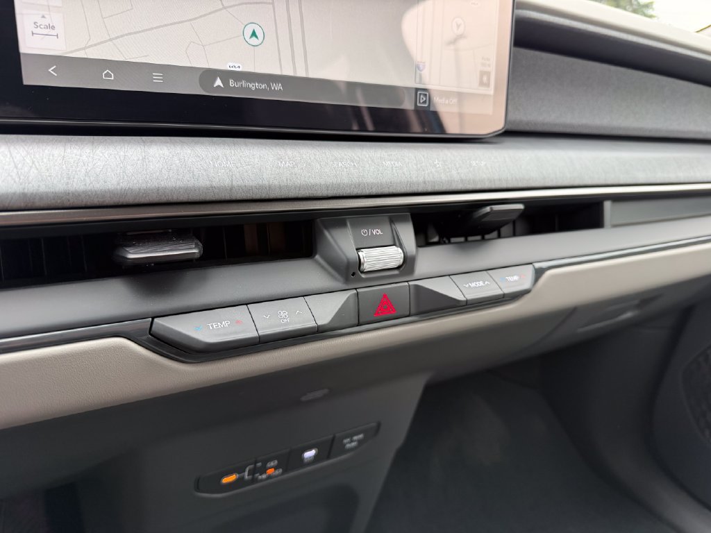 New 2026 Kia EV9 Wind AWD/4WD image 28