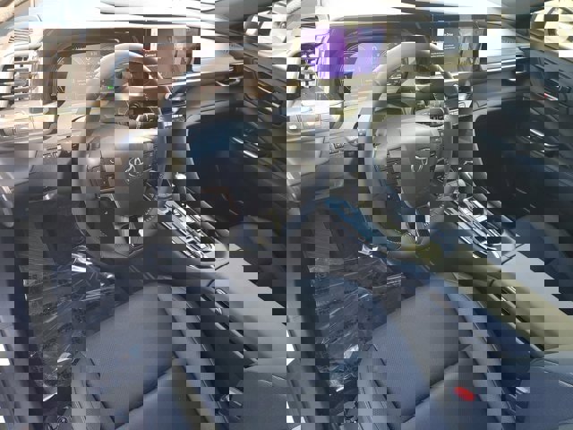 Used 2025 Toyota Crown XLE image 12