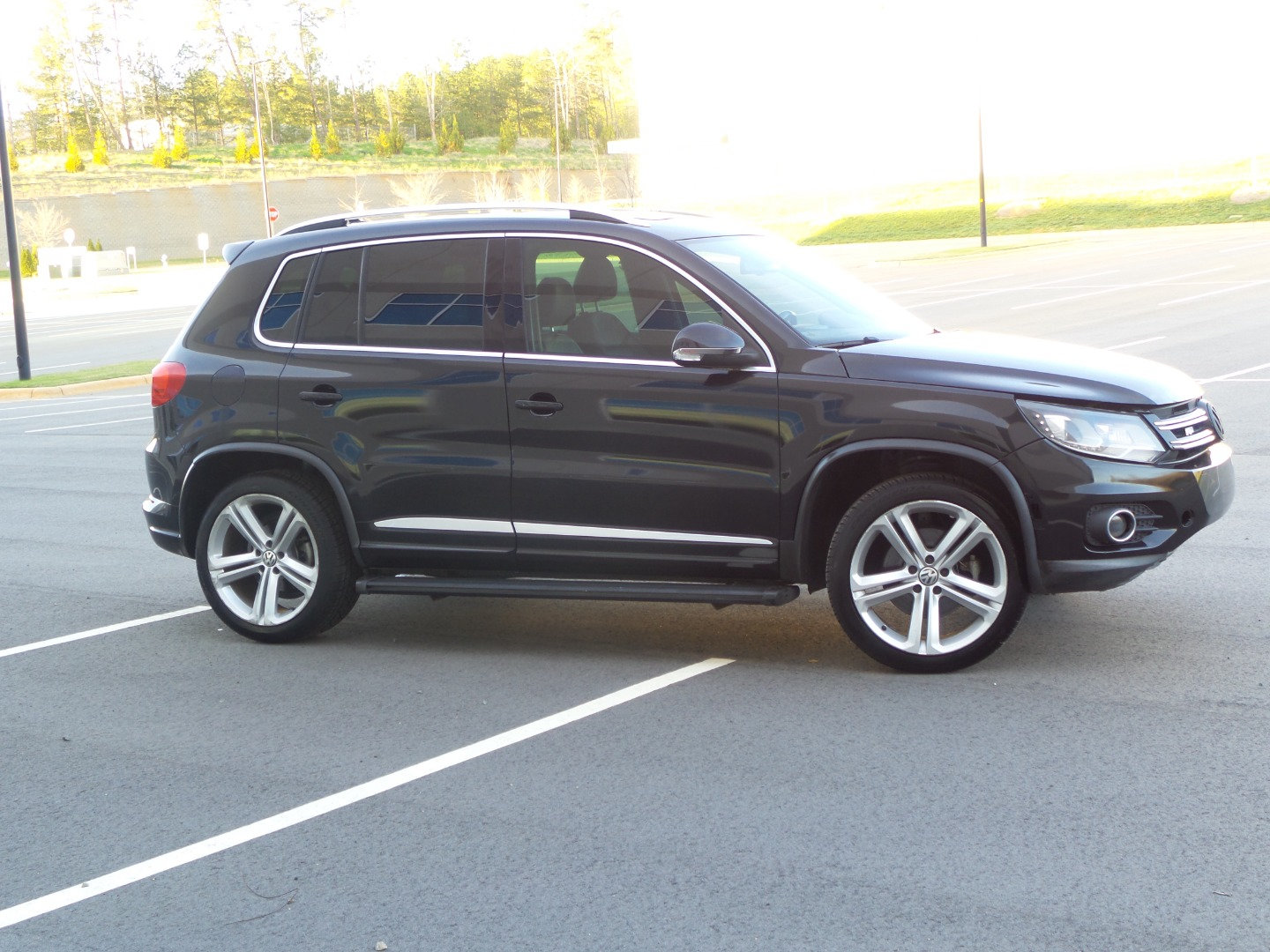 Used 2015 Volkswagen Tiguan R-Line FWD image 7