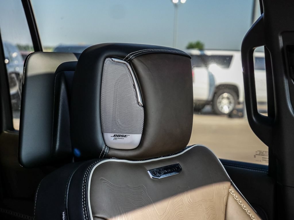 New 2027 GMC Yukon XL Denali Ultimate AWD/4WD image 21
