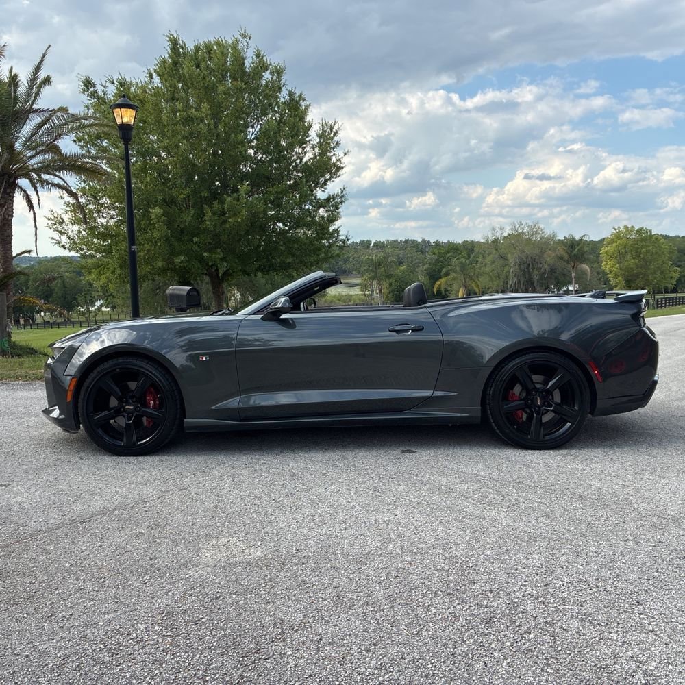 Used 2017 Chevrolet Camaro SS w/ LPO, Ground Effects Package image 4