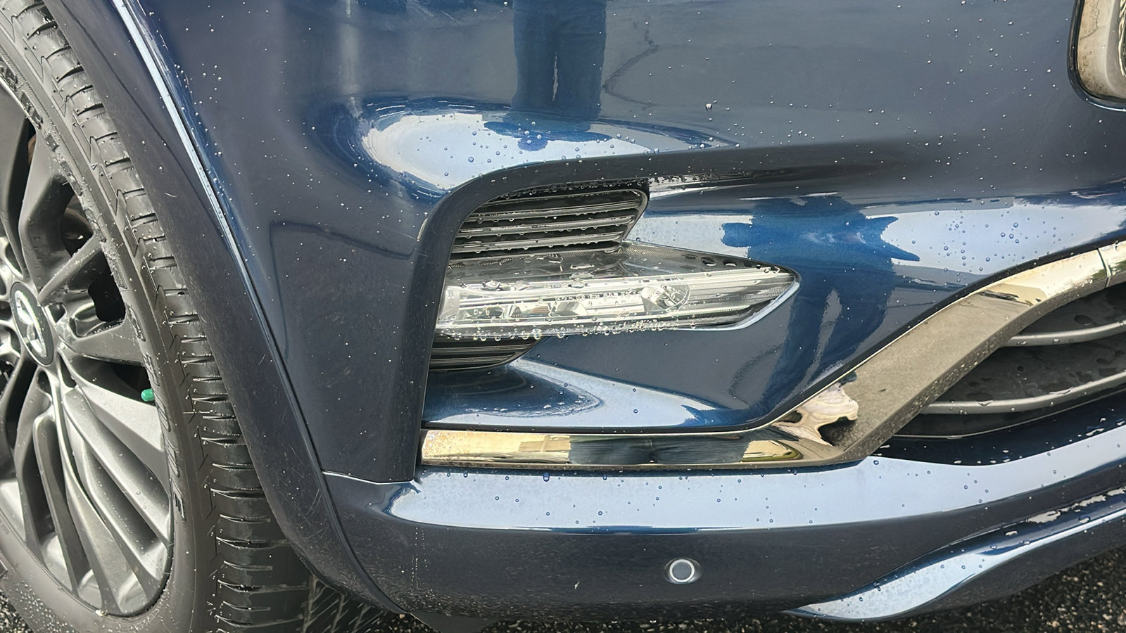 Certified 2023 INFINITI QX80 Premium Select w/ All-Season Package image 5