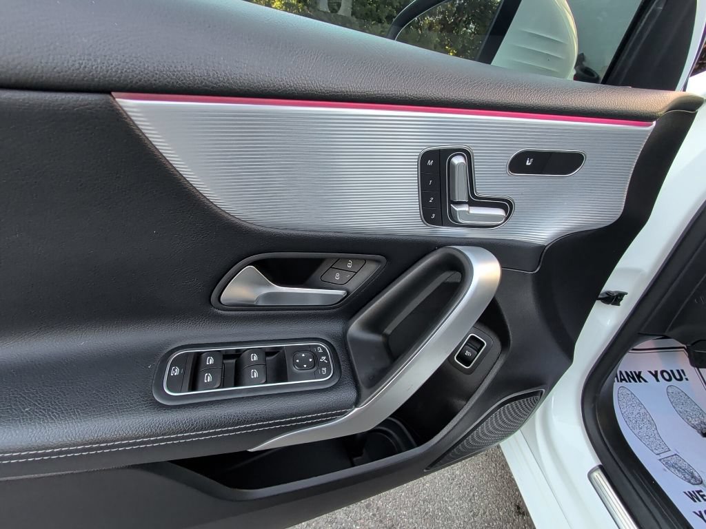 Used 2019 Mercedes-Benz A 220 4MATIC image 12
