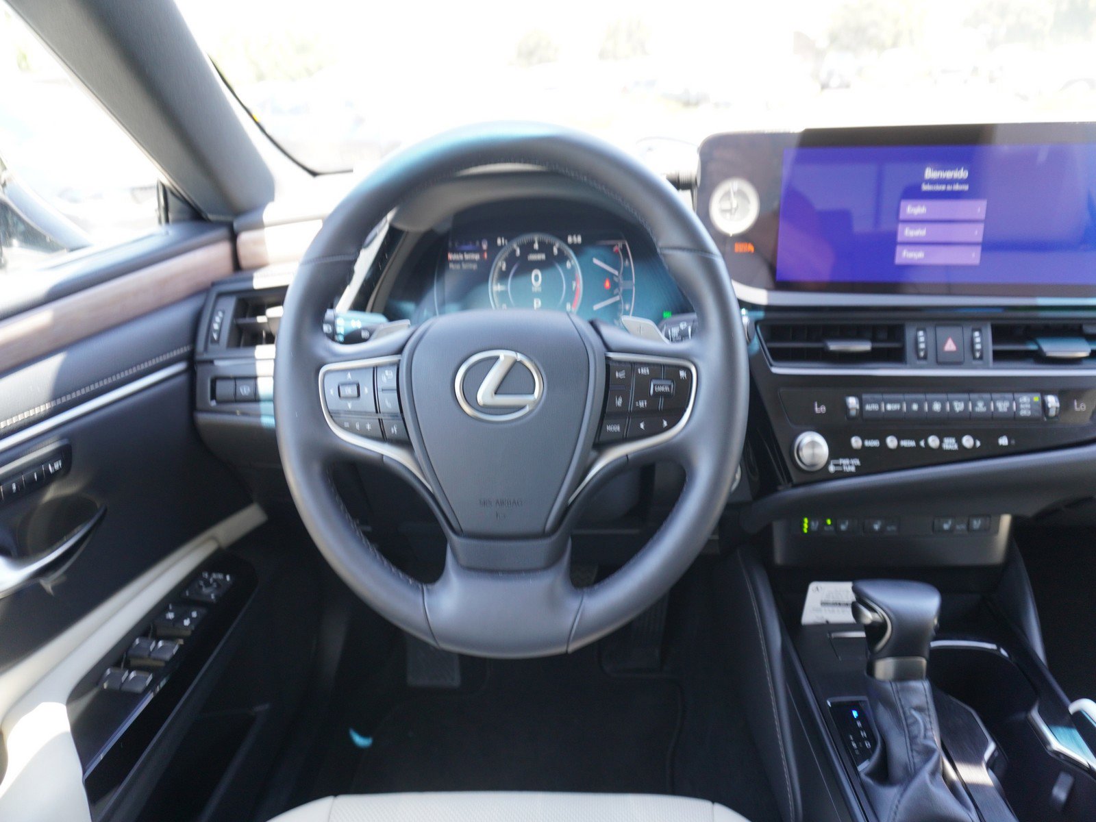 Used 2024 Lexus ES 350 w/ Premium Package FWD image 16