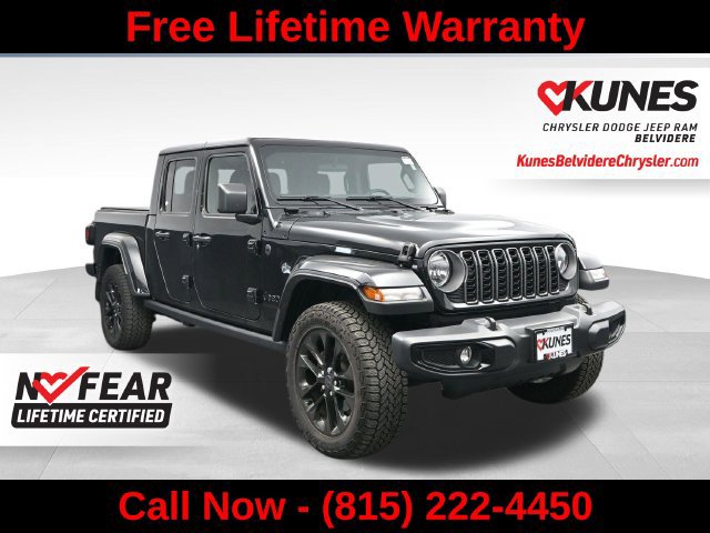 Used 2025 Jeep Gladiator Sport AWD/4WD image 1