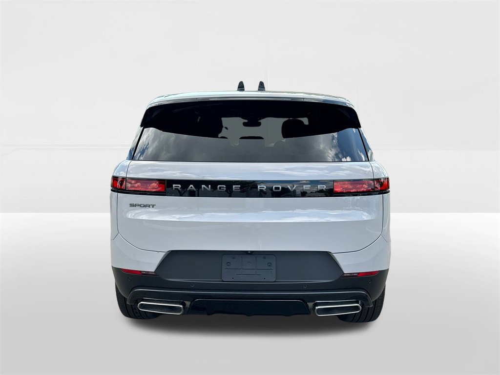 New 2025 Land Rover Range Rover Sport SE image 3