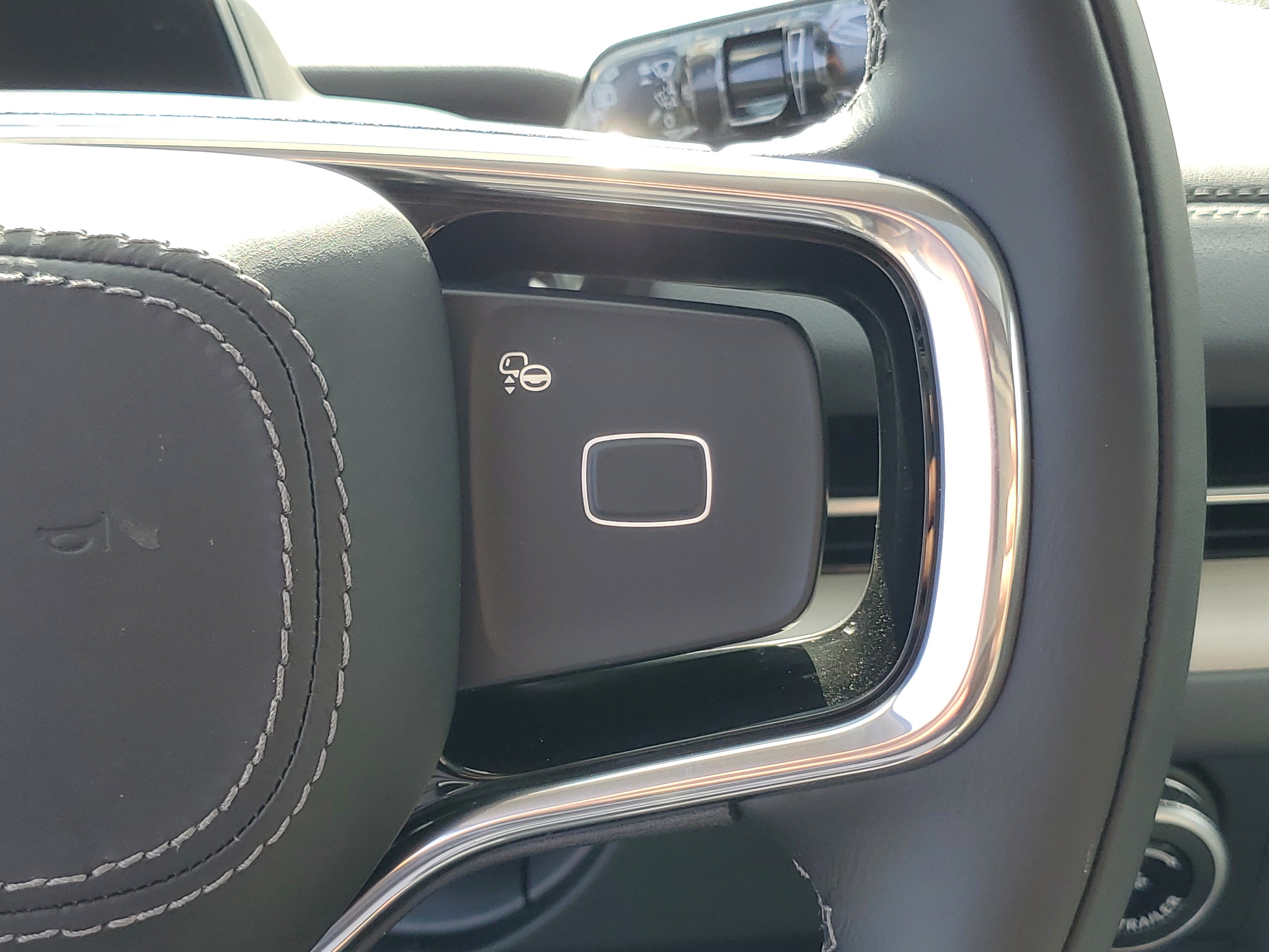 New 2027 Lincoln Navigator Reserve AWD/4WD image 18