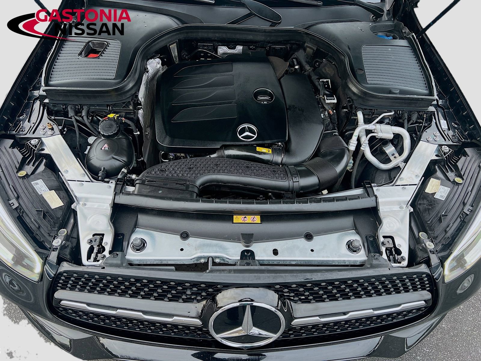 Used 2022 Mercedes-Benz GLC 300 image 38