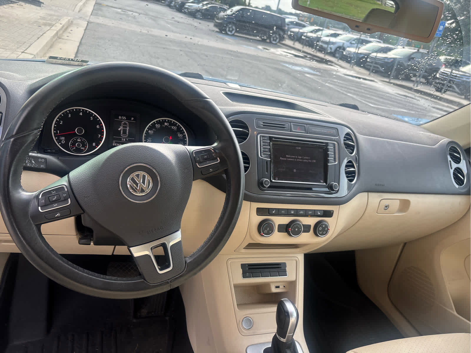 Used 2017 Volkswagen Tiguan Limited FWD image 9